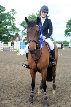 Nicole Lockhead Anderson secures Blue Chip Pony Newcomers Second Round win at SouthView Equestrian Centre